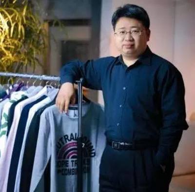山東大漢逆襲干服裝,每年發(fā)布服飾3萬(wàn)款,一天銷(xiāo)售要破6個(gè)億!